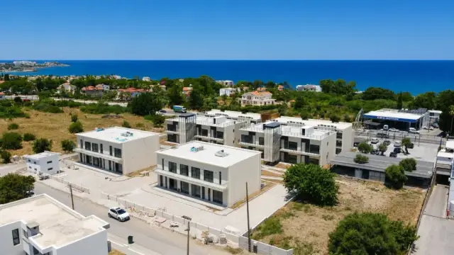 Moderne 2+1 Wohnung im Erdgeschoss in Karaoğlanoğlu, Girne