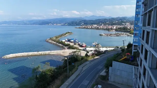 Araklı Hürriyet'te 3+1 Modern ve Ferah Daire