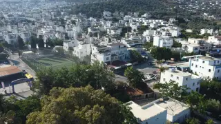 Bodrum Turgutreis'te Şehir Manzaralı 18.000 m² Arsa · Fotoğraf 7