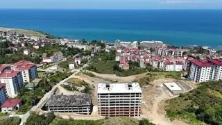 Moderner 3+1 Wohnung in Ortahisar Yalıncak, Trabzon · Foto 14