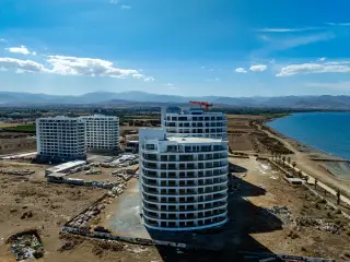 1+1 Apartment with Large Terrace in Lefke Gaziveren · Photo 6
