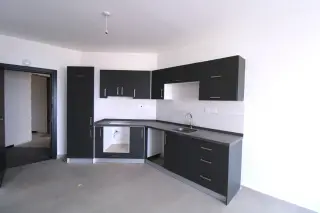 1+1 Apartment with Large Terrace in Lefke Gaziveren · Photo 16