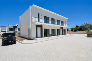 2+1 квартира на первом этаже в Караогланоглу, Гирне · Фото 7