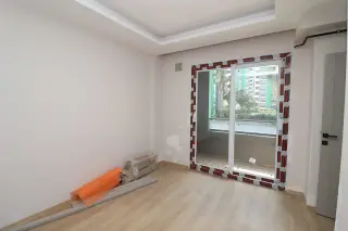 Mersin Mezitli Akdeniz Mahallesi 2+1 Daire · Fotoğraf 16