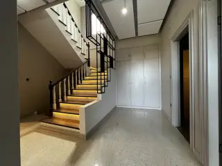Trabzon Ortahisar'da 4+1 Modern Tasarımlı Villa · Fotoğraf 8