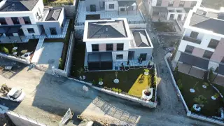 Trabzon Ortahisar'da 4+1 Modern Tasarımlı Villa · Fotoğraf 4