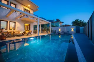4+1 Villa for Sale in Ölüdeniz, Fethiye, Muğla · Photo 4