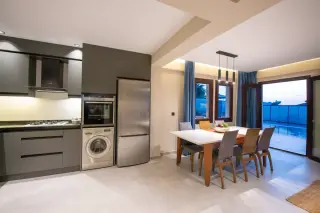 4+1 Villa for Sale in Ölüdeniz, Fethiye, Muğla · Photo 17