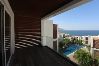 Moderne 1+1 Wohnung mit Meerblick in Göltürkbükü, Bodrum · Foto 15