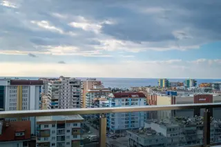 Modern 1+1 Apartment with Balcony in Mahmutlar, Alanya · Photo 16