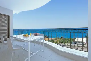1+1 Apartment with Balcony in Okurcalar, Alanya · Photo 9