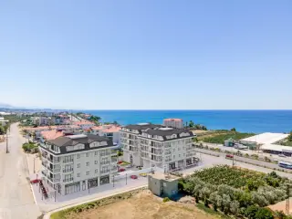 1+1 Apartment with Balcony in Okurcalar, Alanya · Photo 1