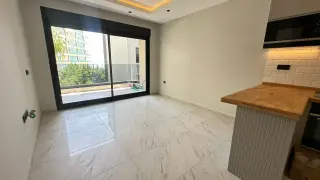 1+1 Wohnung in Kargıcak, 50 Meter vom Meer entfernt · Foto 17