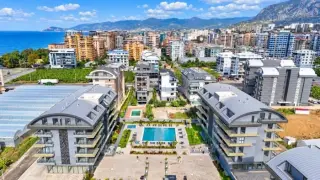 Möblierte 1+1 Wohnung in Kargıcak, 200 Meter zum Meer · Foto 6