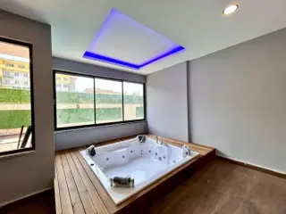Kargıcak'ta Satılık 1+1 Daire Kapalı Havuzlu · Fotoğraf 7