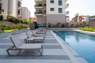 Квартира 1+1 с социальными удобствами в Махмутларе, в 450 м от моря · Фото 8