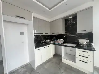 1+1 Wohnung in Mahmutlar nahe am Meer · Foto 9