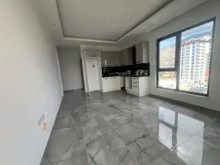 1+1 Wohnung in Mahmutlar nahe am Meer · Foto 11