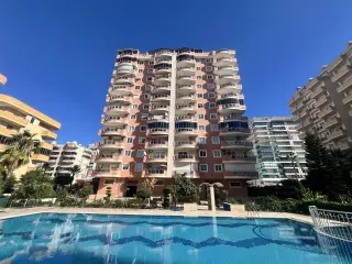 Möblierte 2+1 Wohnung mit Meer- und Bergblick in Mahmutlar · Foto 1