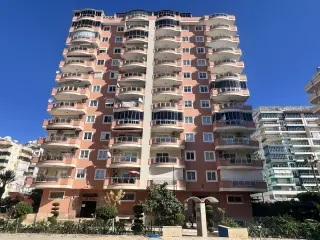 Möblierte 2+1 Wohnung mit Meer- und Bergblick in Mahmutlar · Foto 2