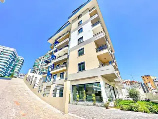 Mahmutlar'da Eşyalı 1+1 Satılık Daire · Fotoğraf 4