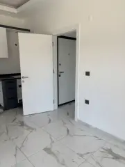 Alanya Mahmutlar'da Havuzlu 1+1 Satılık Daire · Fotoğraf 21