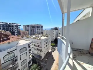 Möblierte 2+1 Dachgeschoss-Duplexwohnung nahe dem Meer in Mahmutlar · Foto 20
