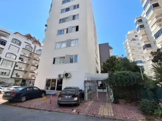 Möblierte 2+1 Dachgeschoss-Duplexwohnung nahe dem Meer in Mahmutlar · Foto 2