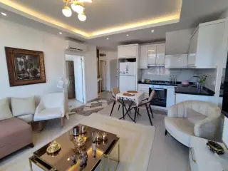 Möblierte 2+1 Dachgeschoss-Duplexwohnung nahe dem Meer in Mahmutlar · Foto 6