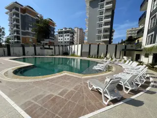 Avsallar'da Açık ve Kapalı Havuzlu Sıfır 1+1 Daire · Fotoğraf 6
