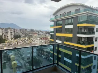 2+1 Wohnung mit Pool und Tiefgarage im Zentrum von Alanya · Foto 26