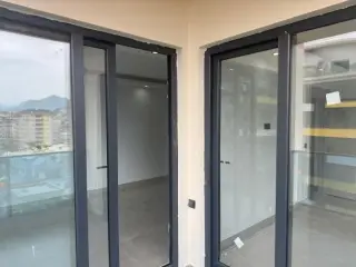 2+1 Wohnung mit Pool und Tiefgarage im Zentrum von Alanya · Foto 27