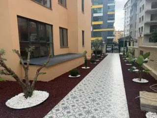 2+1 Wohnung mit Pool und Tiefgarage im Zentrum von Alanya · Foto 6