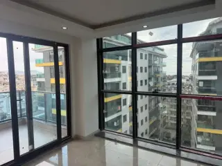 2+1 Wohnung mit Pool und Tiefgarage im Zentrum von Alanya · Foto 17