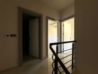 Alanya Merkez'de Denize Yakın 2+1 Dubleks Satılık Daire · Fotoğraf 18