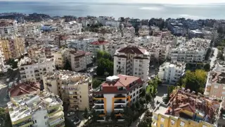 Alanya Merkez'de Denize Yakın 2+1 Dubleks Satılık Daire · Fotoğraf 3