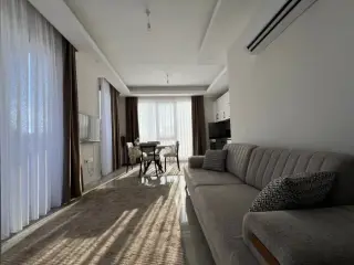 Oba'da Eşyalı 1+1 Daire - Havuz ve Sauna İmkanlı · Fotoğraf 12