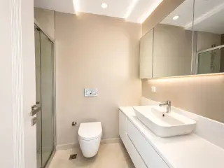Moderne 1+1 Wohnung mit Terrasse in Maltepe Cevizli · Foto 29