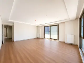 Moderne 1+1 Wohnung mit Terrasse in Maltepe Cevizli · Foto 16