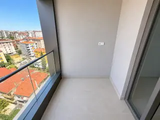 Moderne 1+1 Wohnung mit Terrasse in Maltepe Cevizli · Foto 35