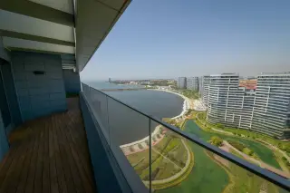 1+1 Apartment in Bakırköy Ataköy with Balcony · Photo 24