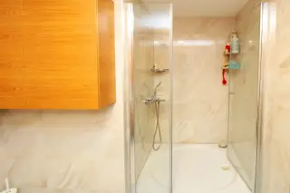 3+1 Apartment with Sea and City Views in Kadıköy Dumlupınar, Istanbul · Photo 32