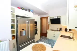 3+1 Apartment with Sea and City Views in Kadıköy Dumlupınar, Istanbul · Photo 18