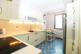 3+1 Apartment with Sea and City Views in Kadıköy Dumlupınar, Istanbul · Photo 20