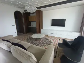 Spacious 6+1 Apartment in Levazım, Beşiktaş, Istanbul · Photo 11