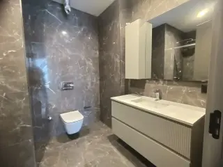 Modern 2+1 Apartment with Terrace in Şişli Teşvikiye, Istanbul · Photo 21