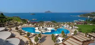 Bodrum Turgutreis'te 2+1 Geniş Daire · Fotoğraf 1