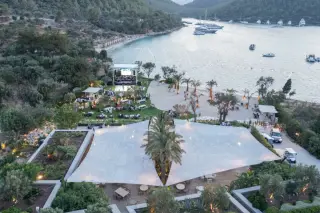 Göltürkbükü'nde Modern 5+1 Villa · Fotoğraf 41