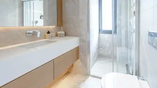 Bodrum Gümüşlük'te Deniz Manzaralı Modern 4+1 Villa · Fotoğraf 24