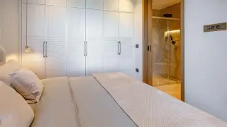 Bodrum Gümüşlük'te Deniz Manzaralı Modern 4+1 Villa · Fotoğraf 23
